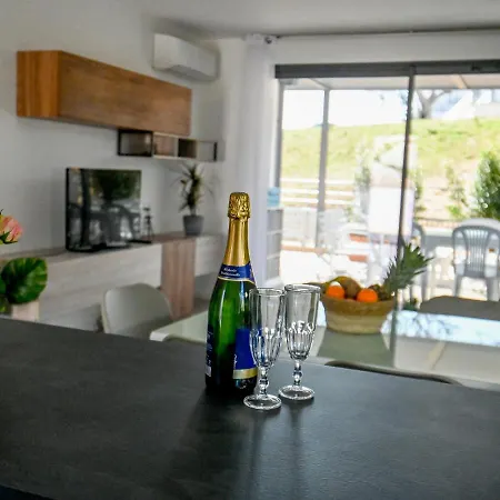 Apartmanhotel Les Vallons Du - Terrasse - Wifi - Clim Porticcio