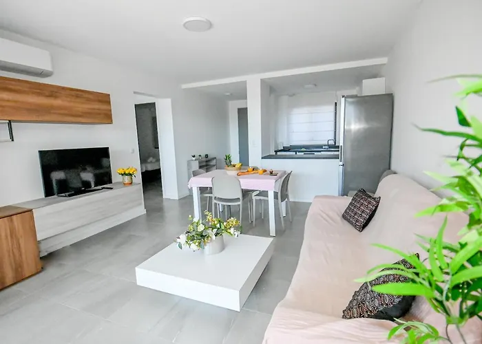 Hotel apartamentowy Les Vallons Du - Terrasse - Wifi - Clim